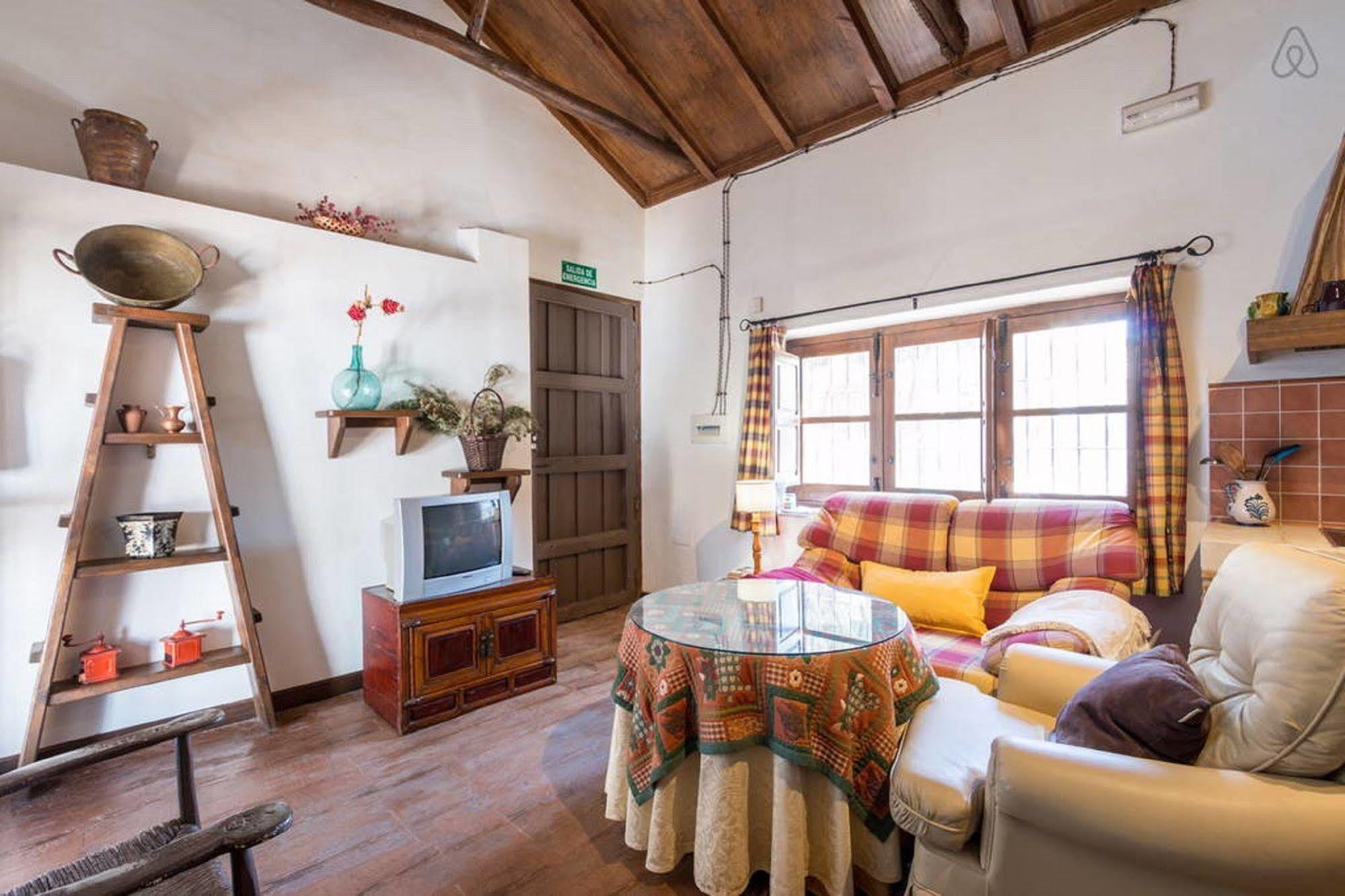 Alojamiento Rural El Cortijuelo Hotel Illora Eksteriør billede