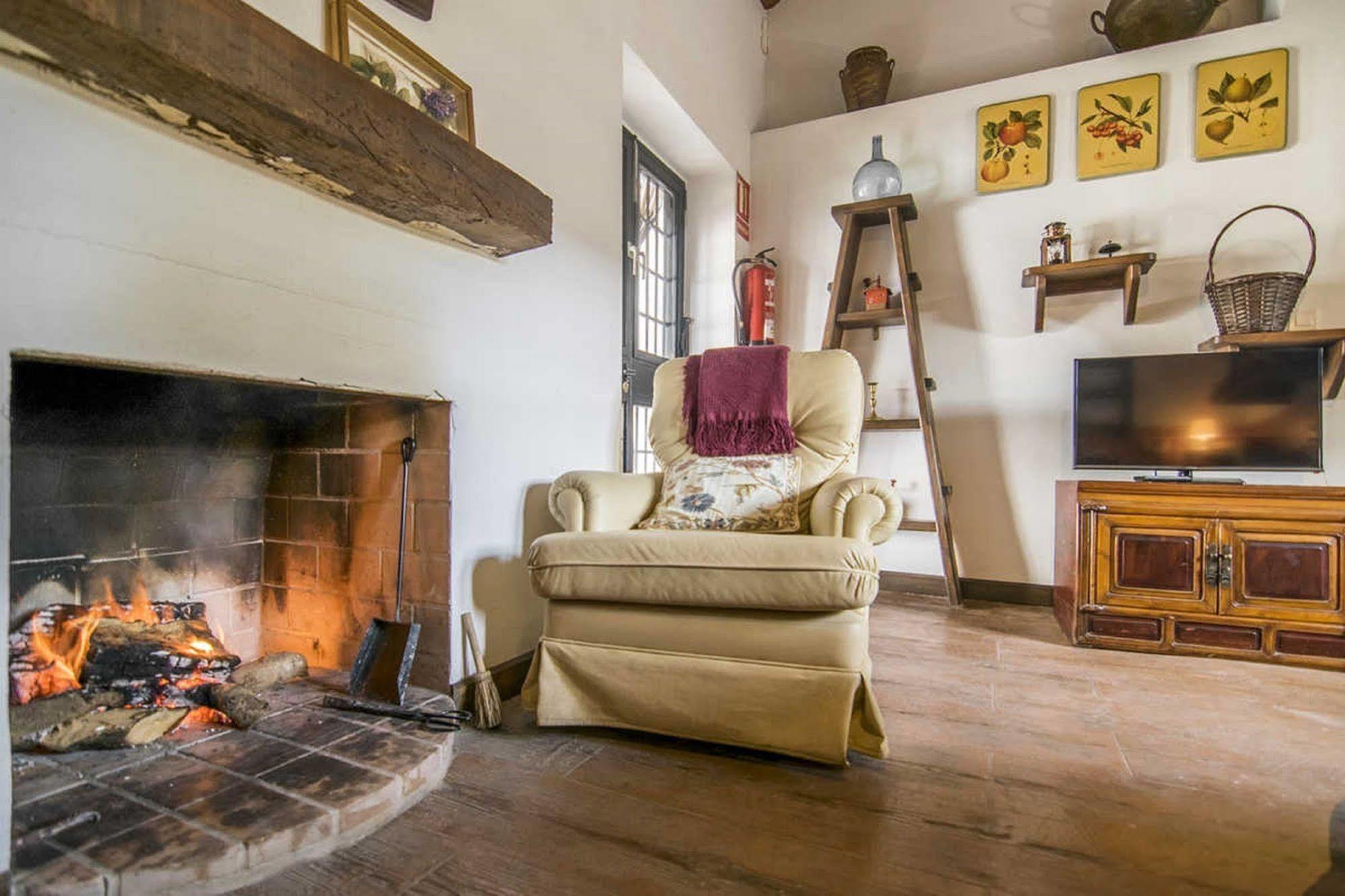 Alojamiento Rural El Cortijuelo Hotel Illora Eksteriør billede