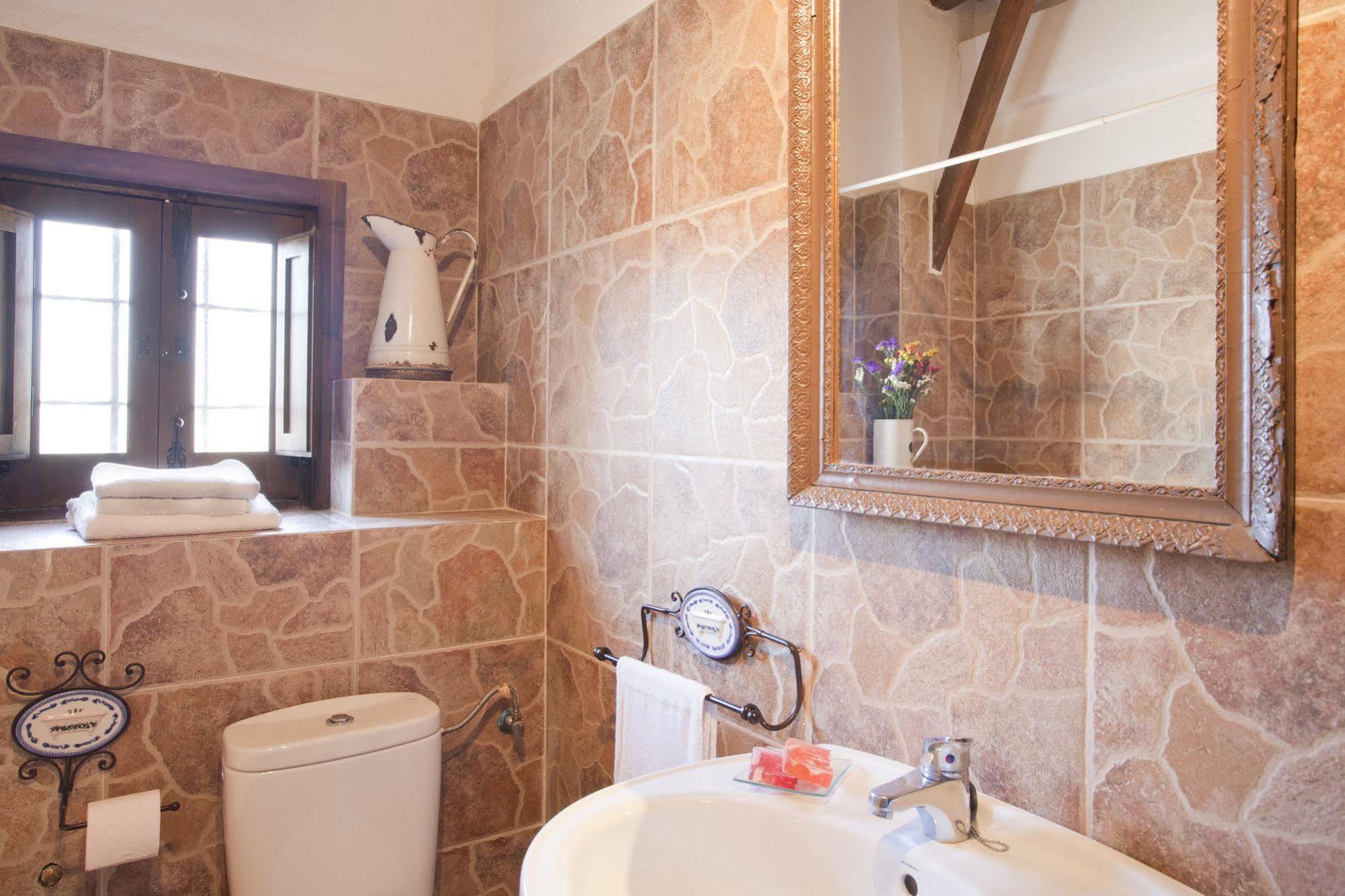 Alojamiento Rural El Cortijuelo Hotel Illora Eksteriør billede